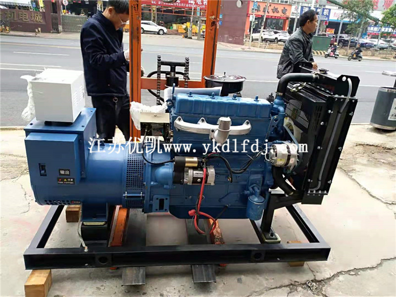 2021年4月5日，養(yǎng)殖客戶來拉走一臺30KW濰柴發(fā)電機(jī)組