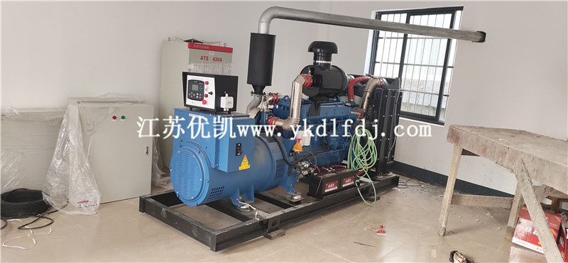 2021年4月30日，250KW濰柴發(fā)電機(jī)組1臺(tái)交付上林某大廈使用