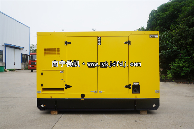 2023年5月31日，客戶定制50kw玉柴靜音柴油發(fā)電機(jī)組交貨