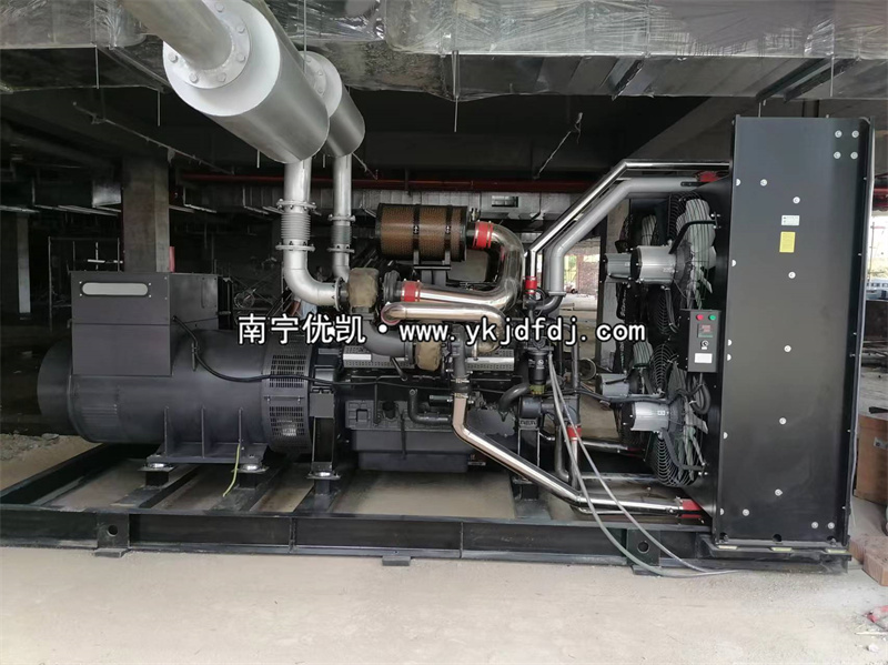 2024年7月15日，崇左項(xiàng)目1200KW凱普柴油發(fā)電機(jī)組到貨安裝